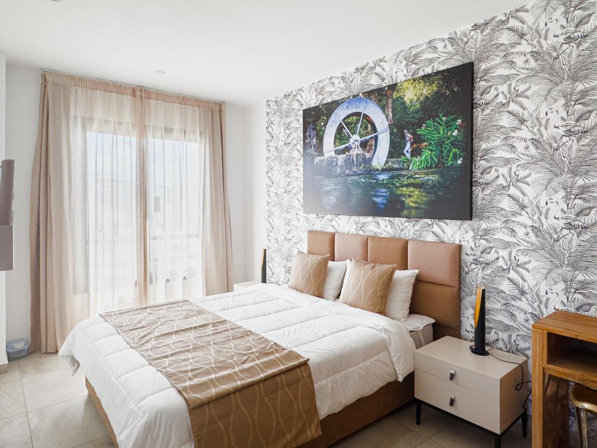 Residence Celestial - Premium 3 Bedrooms Villa With Volcanic Stone Pool グランベ エクステリア 写真